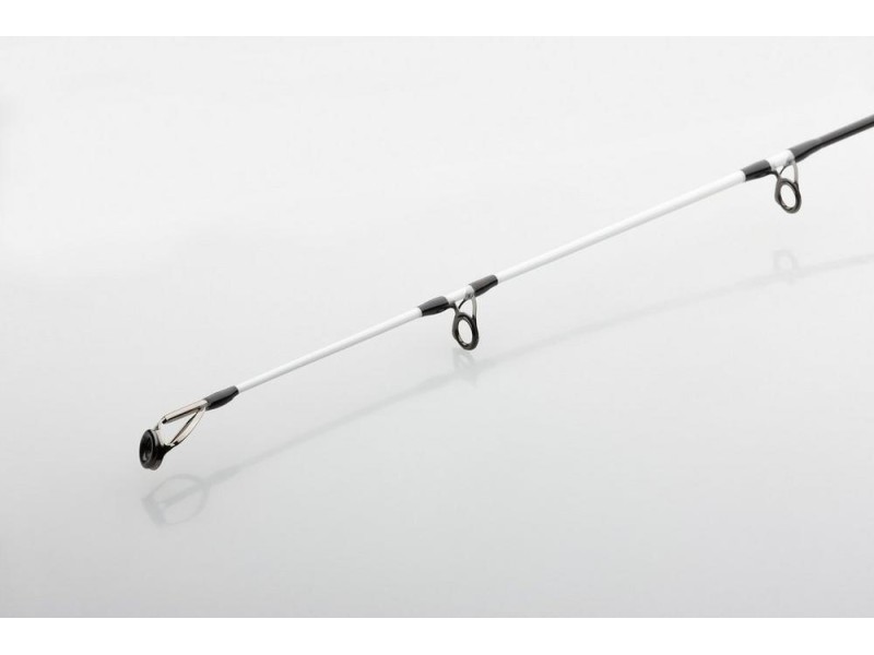 canne-penn-prevail-iii-le-bass-rod-2.jpg