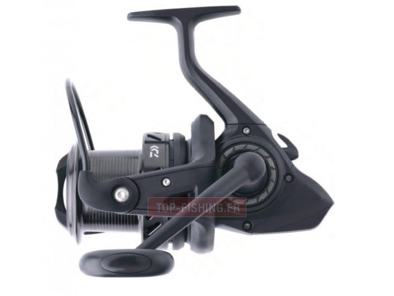 moulinet-daiwa-black-widow-carp.jpg