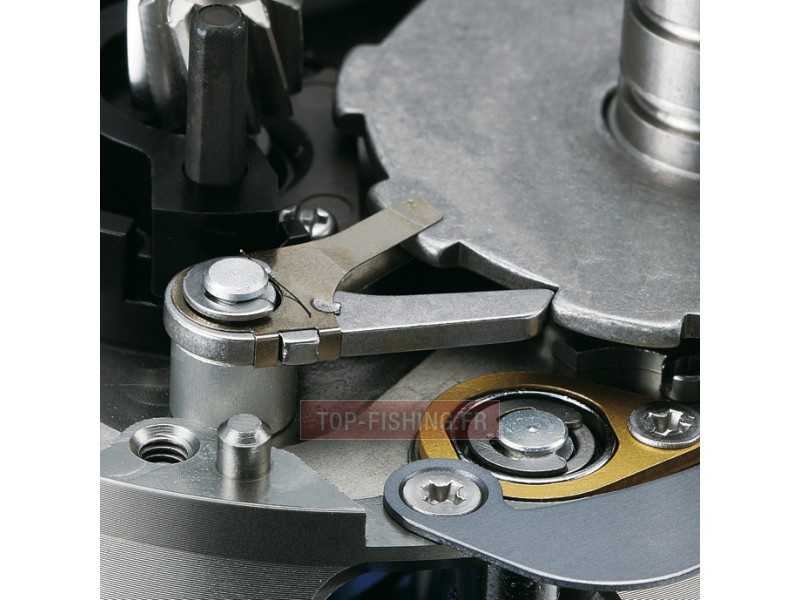 moulinet-daiwa-ryoga-bay-jigging-tech-double-infinite.jpg