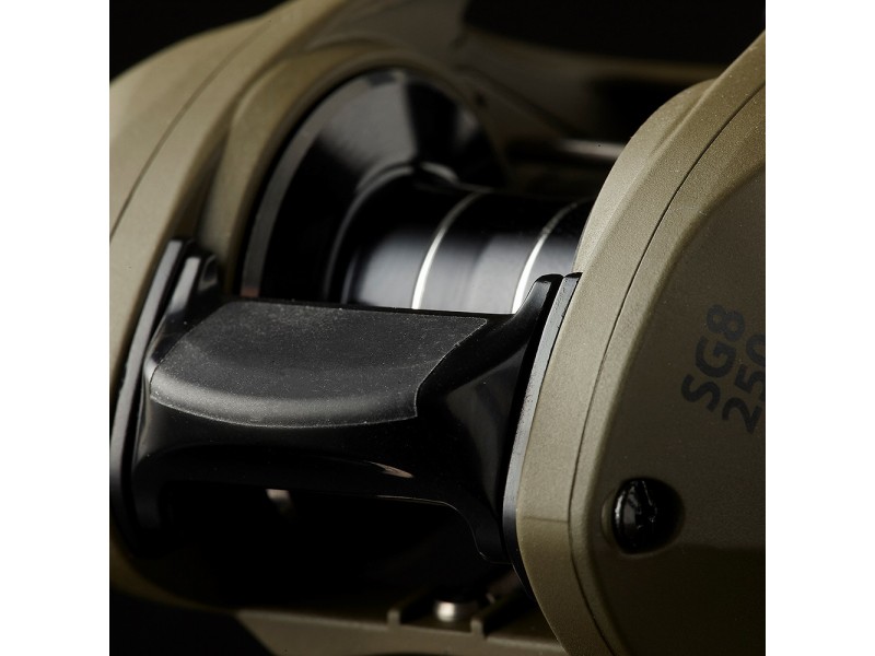moulinet-savage-gear-sg8-6.jpg