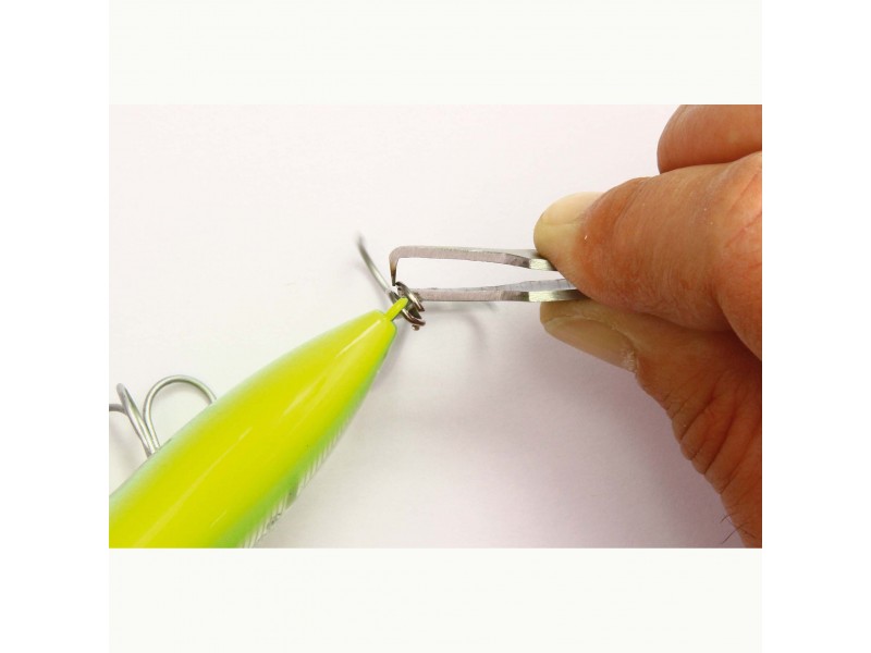 pince-anneaux-brises-explorer-tackle-nano-2.jpg