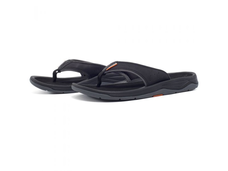 sandales-grundens-deck-boss-black.jpg