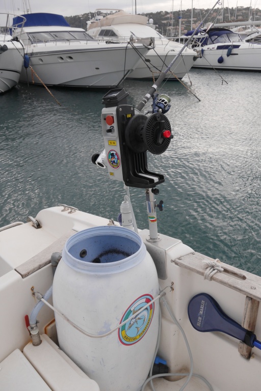 Fabien dispose d'un vivier situé juste à coté de son downrigger XL 92 Kristal Fishing