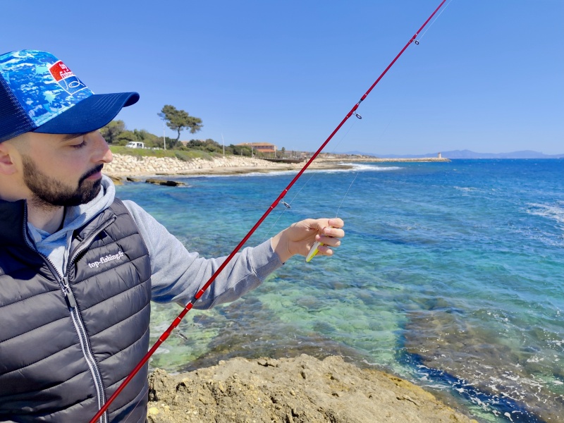 Pêche au loup du bord de mer avec Nathan en démo