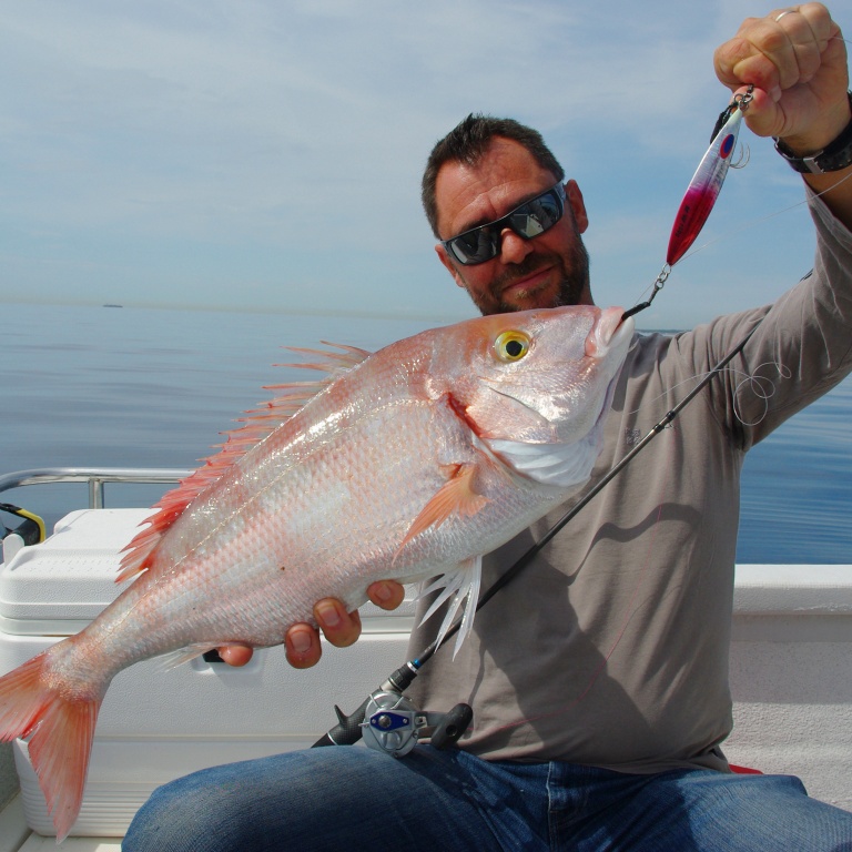 Encore un beau pageot de prés de 2 kg au slow jig !