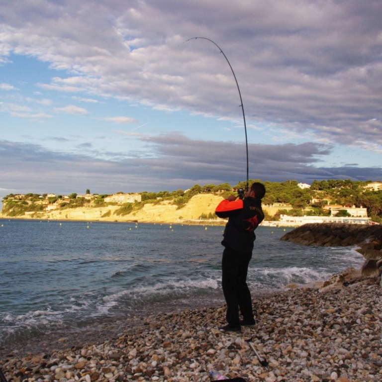 Lancer en Surfcasting, Bruno avec son Italcanna