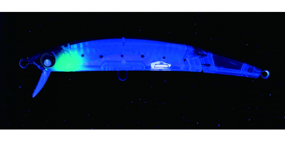 Le corps du Crystal 3D Minnow SP Yo-Zuri est traité UV et il dispose d’un point d’attaque que le poisson va cibler